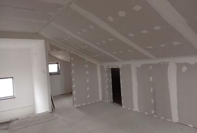 Casă cu 4 camere în Șendreni - 1