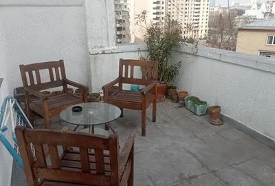 Apartament cu 2 camere semidecomandat în Ultracentral