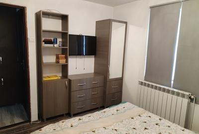 Apartament cu 2 camere, mobilat în Aluniș - 1