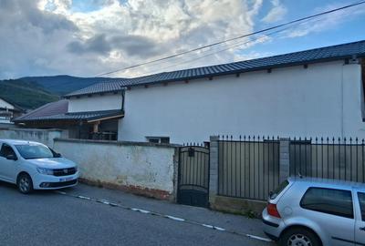 Casa de vanzare 93000