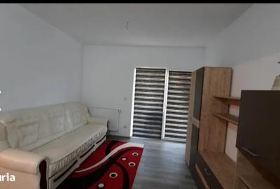 Apartament cu 3 camere semidecomandat în Rediu - 4