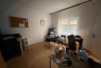 Spațiu comercial, de 60 mp, în Central - 6