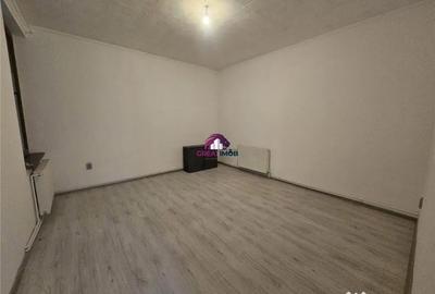 Apartament cu 3 camere semidecomandat în Obor - 4