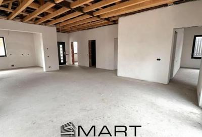 Casă cu 4 camere cu Canalizare în Viile Sibiului