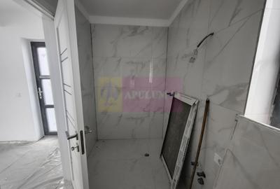 Casă individuală cu 4 camere cu Canalizare în Est - 46