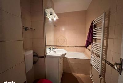 Apartament cu 4 camere în Central - 1