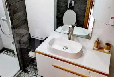 Casă cu 5 camere în Central - 8