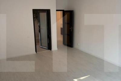 Apartament cu 4 camere decomandat în Crângași - 15