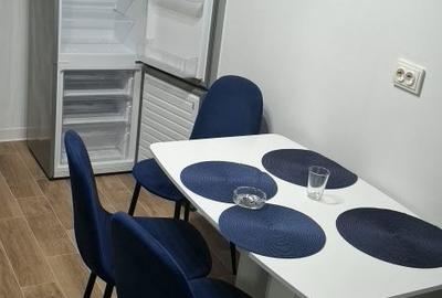 Apartament cu 2 camere decomandat în Central - 2