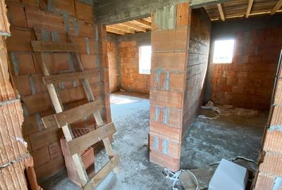 Casă individuală cu 3 camere cu Canalizare în Clinceni - 7