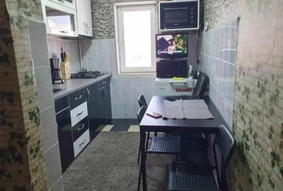 Apartament cu 2 camere decomandat în Central - 1
