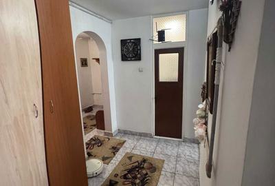 Apartament cu 3 camere decomandat în Central - 6
