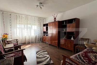 Apartament cu 2 camere decomandat, mobilat în Central