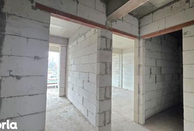 Garsonieră decomandată în Nicolina