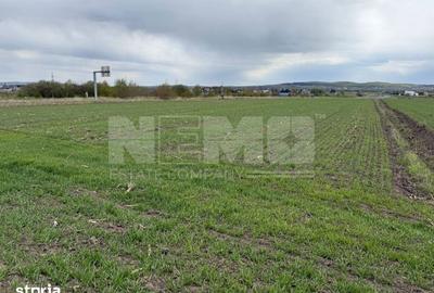 Teren de 5063 mp, în Central - 5