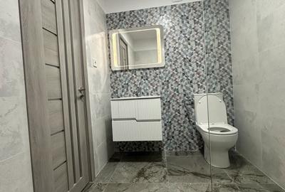 Apartament cu 2 camere decomandat în 1 Decembrie