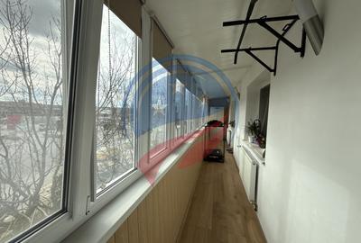 Apartament cu 4 camere decomandat în 1 Mai - 10