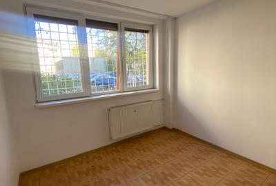 4 camere | Complex Apusului | parter inalt | bloc anvelopat | Luminos - 9