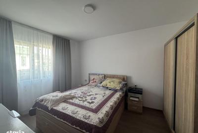 Casă cu 4 camere decomandat cu Teren 380 Mp în Bascov - 9