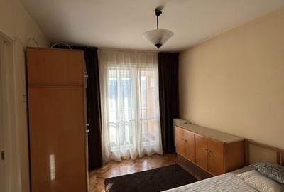 Apartament cu 2 camere, mobilat în Pajura - 6