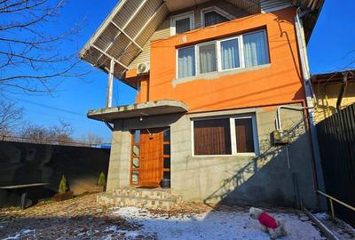 Casă cu 5 camere cu Teren 201 Mp în Bereasca - 4