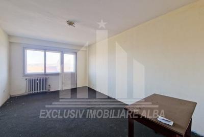 Apartament cu 3 camere decomandat în Ultracentral