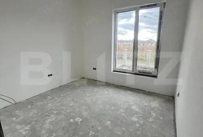 Casă cu 4 camere cu Teren 500 Mp în Unirea - 9