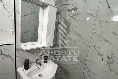 Apartament cu 2 camere, mobilat în Soarelui
