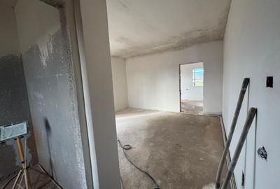 Apartament cu 2 camere decomandat în Bucovăț (Remetea Mare) - 2