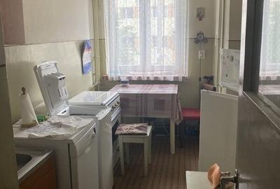 Pitesti, Exercitiu, langa liceul Ion Barbu - 4