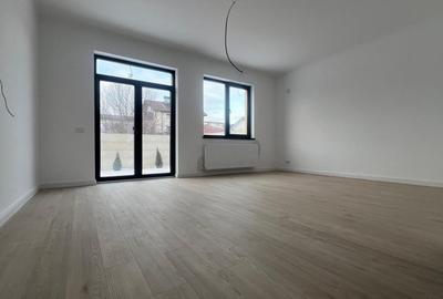 Duplex premium de vânzare – stradă privată, ideal pentru familie - 4