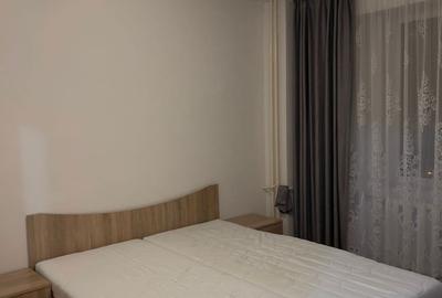 Apartament cu 2 camere decomandat în Decebal - 1