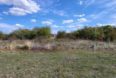 Teren de 549 mp, în Sisești - 3