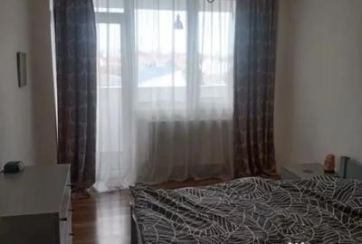 Apartament cu 3 camere decomandat în George Enescu - 2