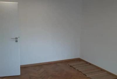 Garsonieră decomandată în Șagului