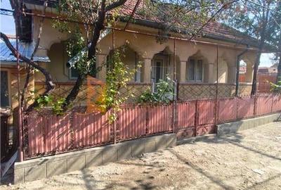 Casa tip parter + teren zona Sapoca - 1