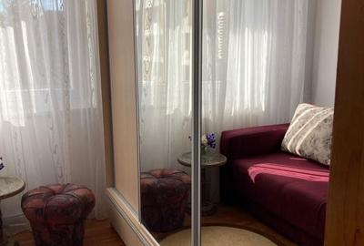 Apartament cu 3 camere semidecomandat în Central - 6