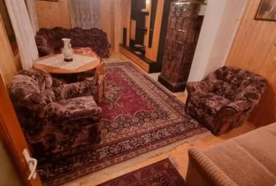 Casă cu 5 camere cu Teren 899 Mp în Rusca - 4