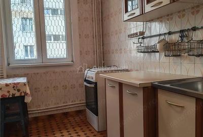 Apartament cu 3 camere decomandat în Militari - 3