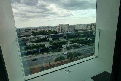 Spațiu comercial, de 3,335 mp, în Ultracentral - 2