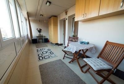 Garsoniera moderna cu vedere superba, 10 minute metrou Universitate - 8