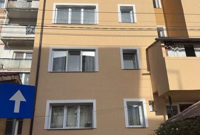 Garsonieră decomandată în Uric - 5