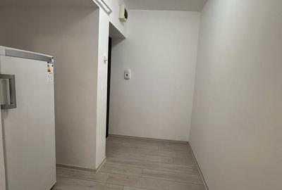 Apartament cu 3 camere decomandat în Central - 1