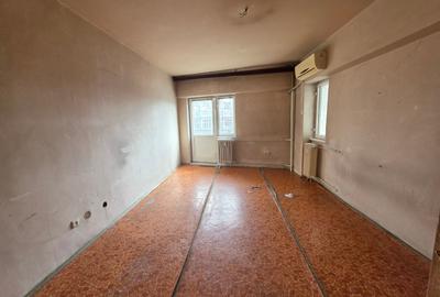 Apartament cu 3 camere decomandat în Giulești - 2