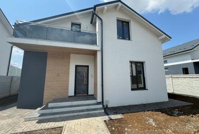 Vilă modernă cu teren generos de 370 mp - Flexibilitate în compartimentare - 2