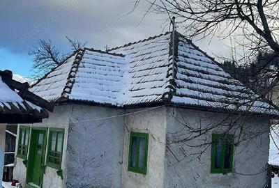 Casă în Ghimeș - 1