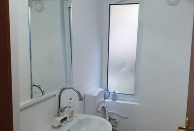 Spațiu comercial, de 45 mp, în Central - 1
