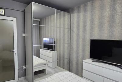 Apartament cu 3 camere semidecomandat, mobilat în Malu Roșu - 2