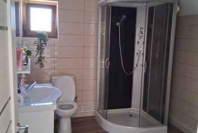 Casă cu 4 camere cu Teren 150 Mp în Bradu - 8