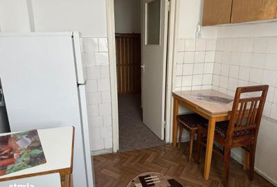 Apartament cu 2 camere semidecomandat în Micro 9 - 3